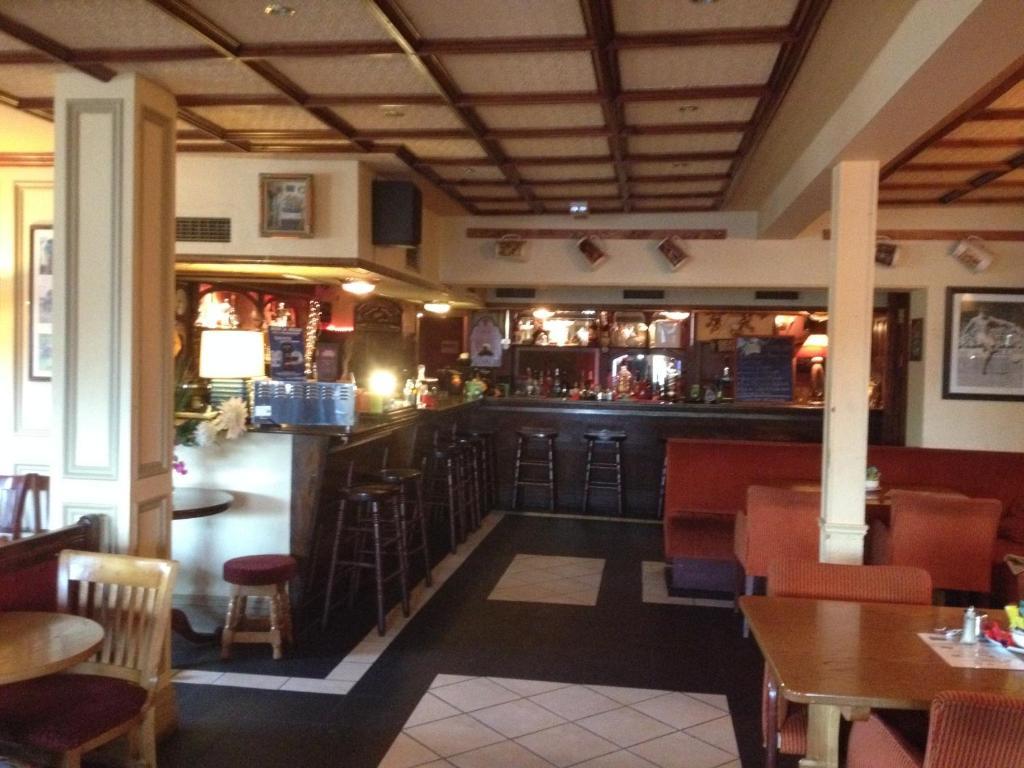 Glendine Inn Килкенни Экстерьер фото